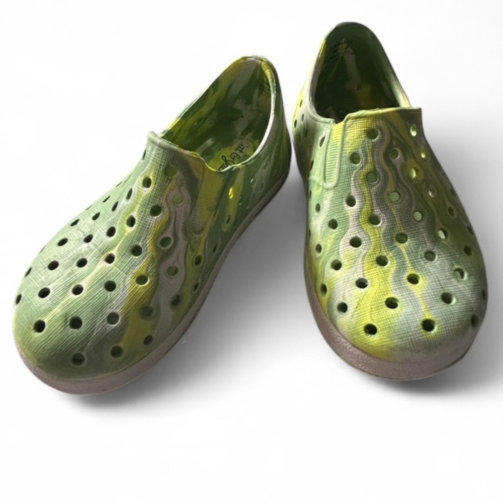 Cat & Jack Little Boys Size 6 Lime Green Marble Jese Slip On Water Shoes